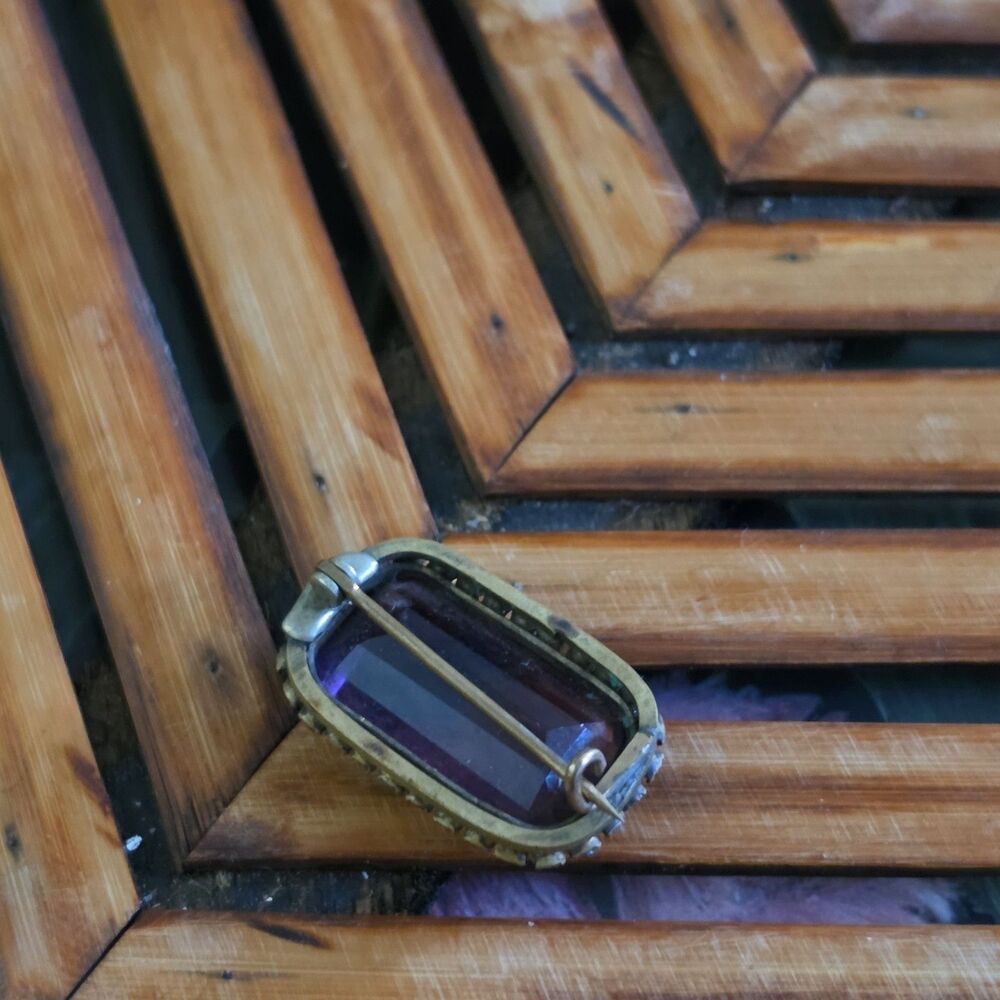 Vtg 1950s Large Amethyst Art Glass & Rhinestone Statement Brooch Pin Emerald Cut - Picture 5 of 8